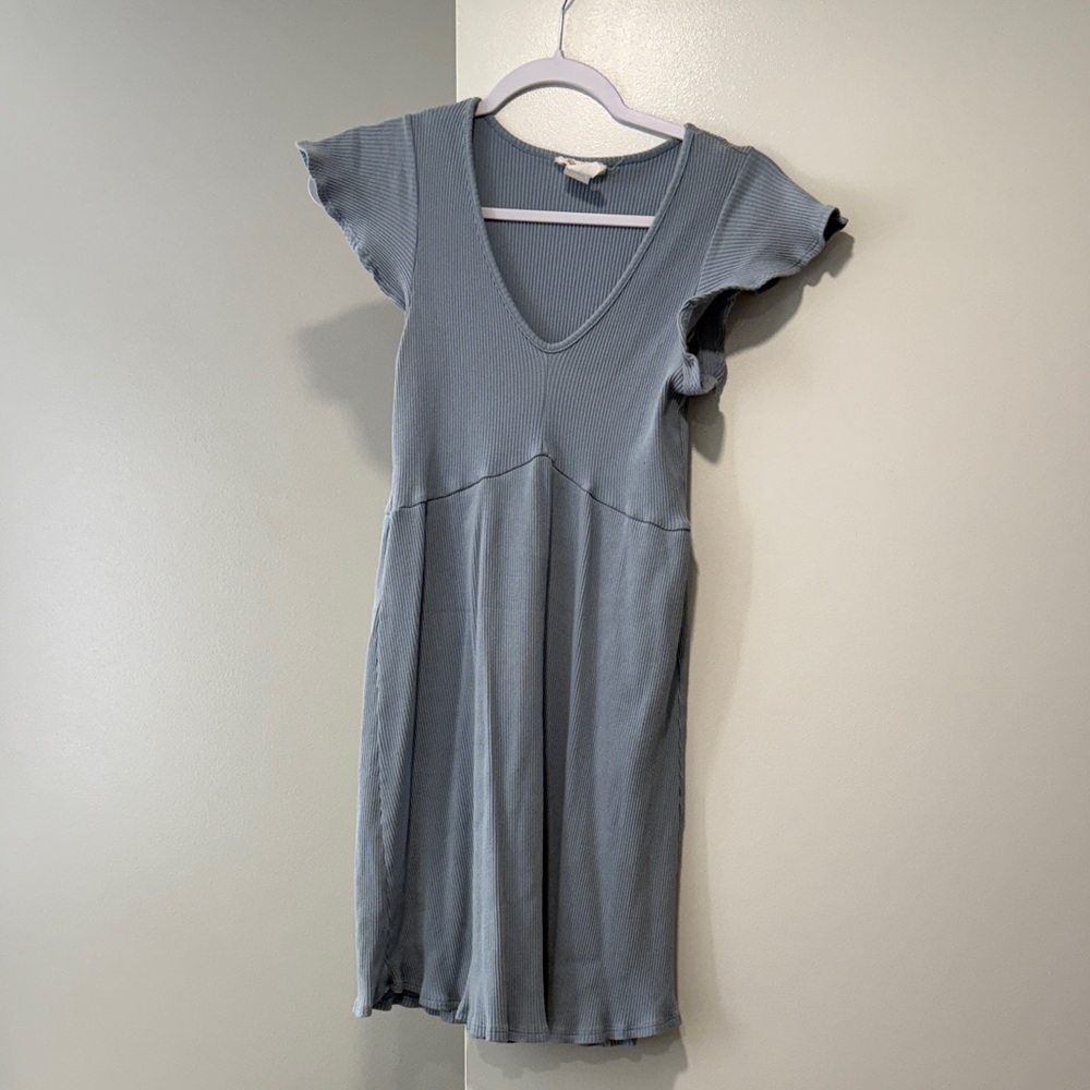 Elegant Blue V-Neck Mini Dress